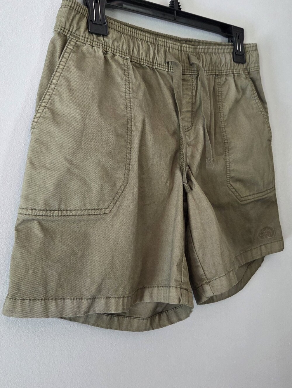 The North Face Pull-On Olive Green Drawstring Shorts Size S - Picture 3 of 9